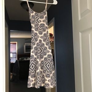Old Navy blue pattern sun dress